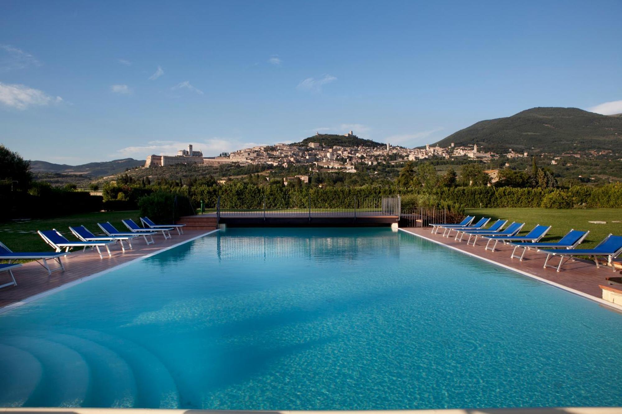 Hotel Bellavista Assisi Exterior photo